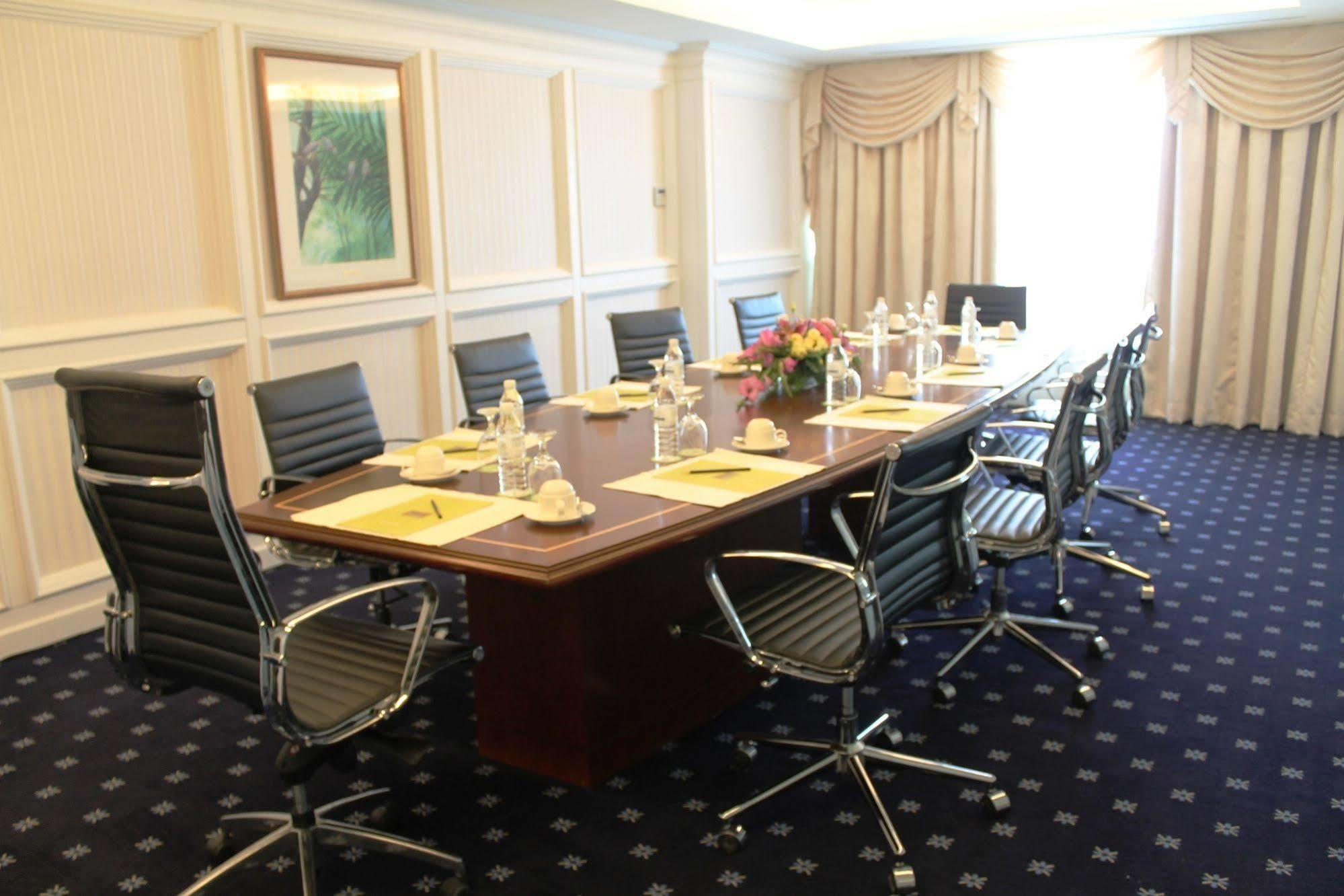 Royale Chulan Damansara Hotel Petaling Jaya Exterior photo The boardroom at the 2016 G20 Summit